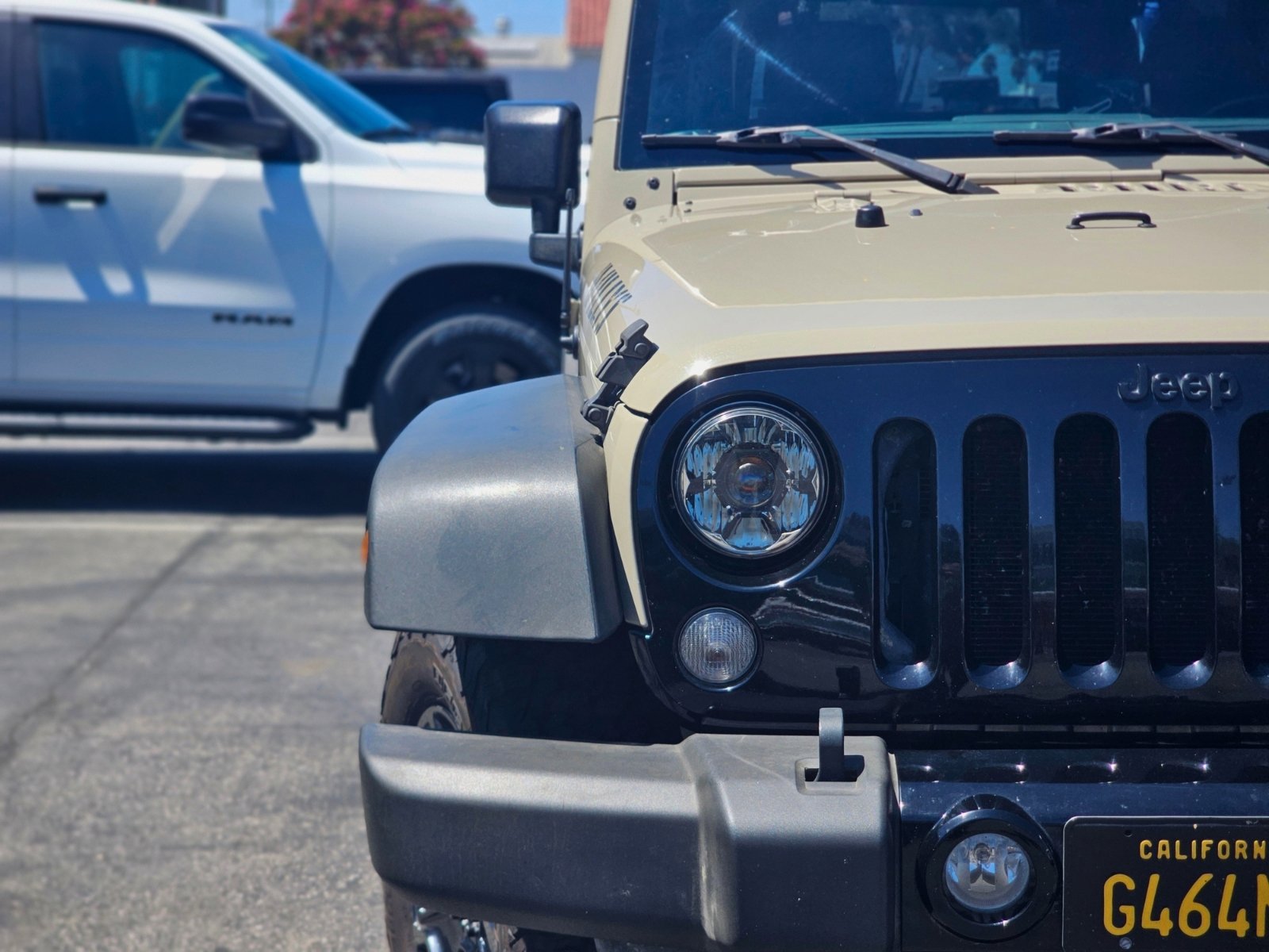 Used 2017 Jeep Wrangler Sport AWD/4WD image 3