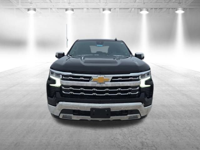 Used 2022 Chevrolet Silverado 1500 LTZ image 4