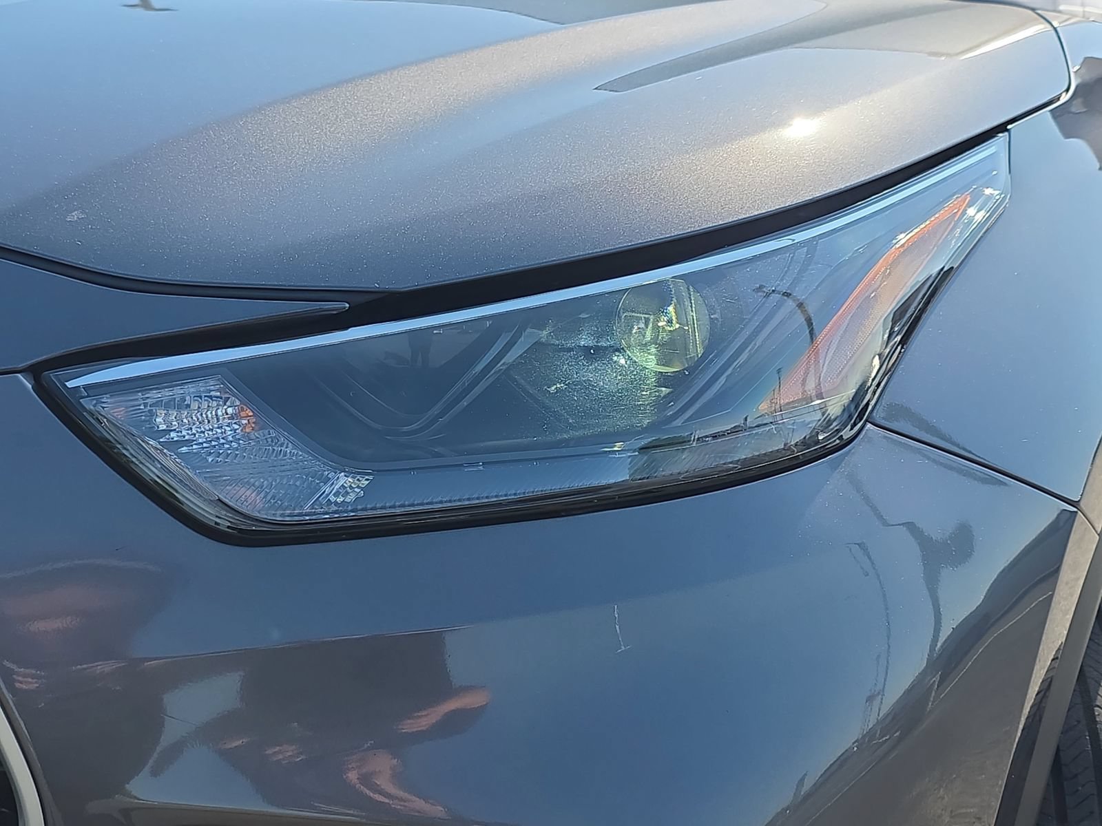 Used 2023 Toyota Highlander XLE FWD image 32