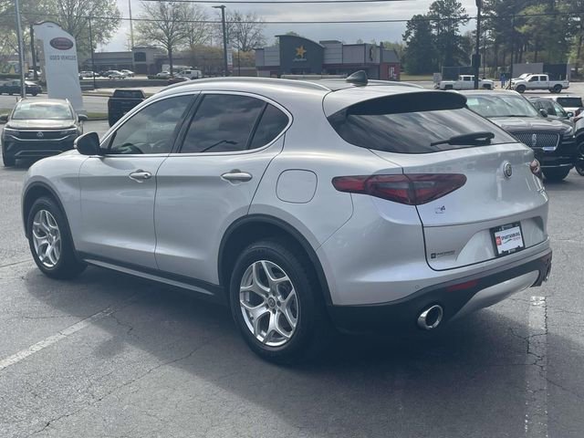 Used 2020 Alfa Romeo Stelvio Sport w/ Cold Weather Package image 4