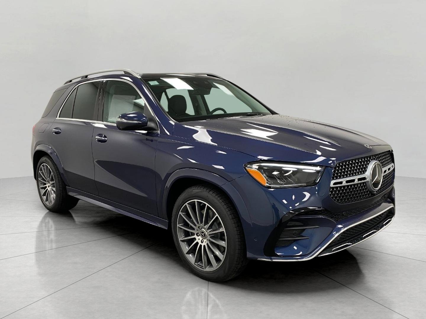 New 2026 Mercedes-Benz GLE 350 4MATIC image 1