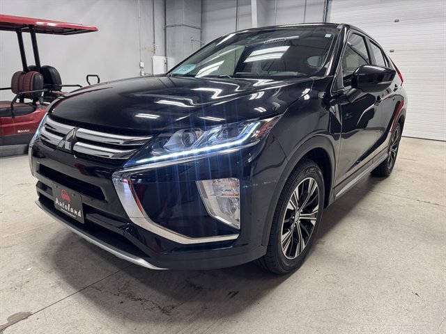 Used 2020 Mitsubishi Eclipse Cross SE FWD image 3