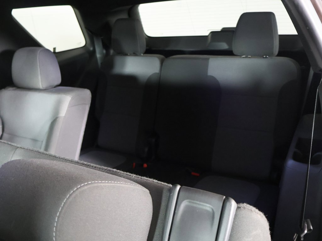 Used 2022 Chevrolet Traverse LT w/ LPO, Floor Liner Package image 36
