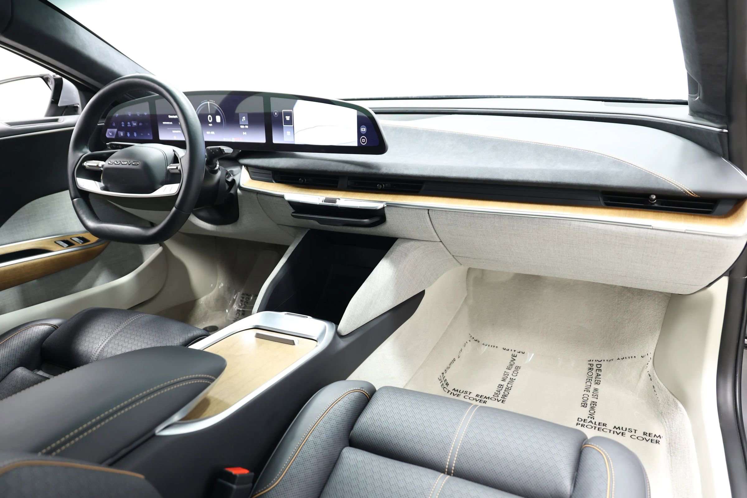 Used 2023 Lucid Air Grand Touring image 92