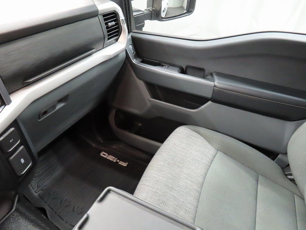 Used 2023 Ford F150 XLT w/ Trailer Tow Package image 33