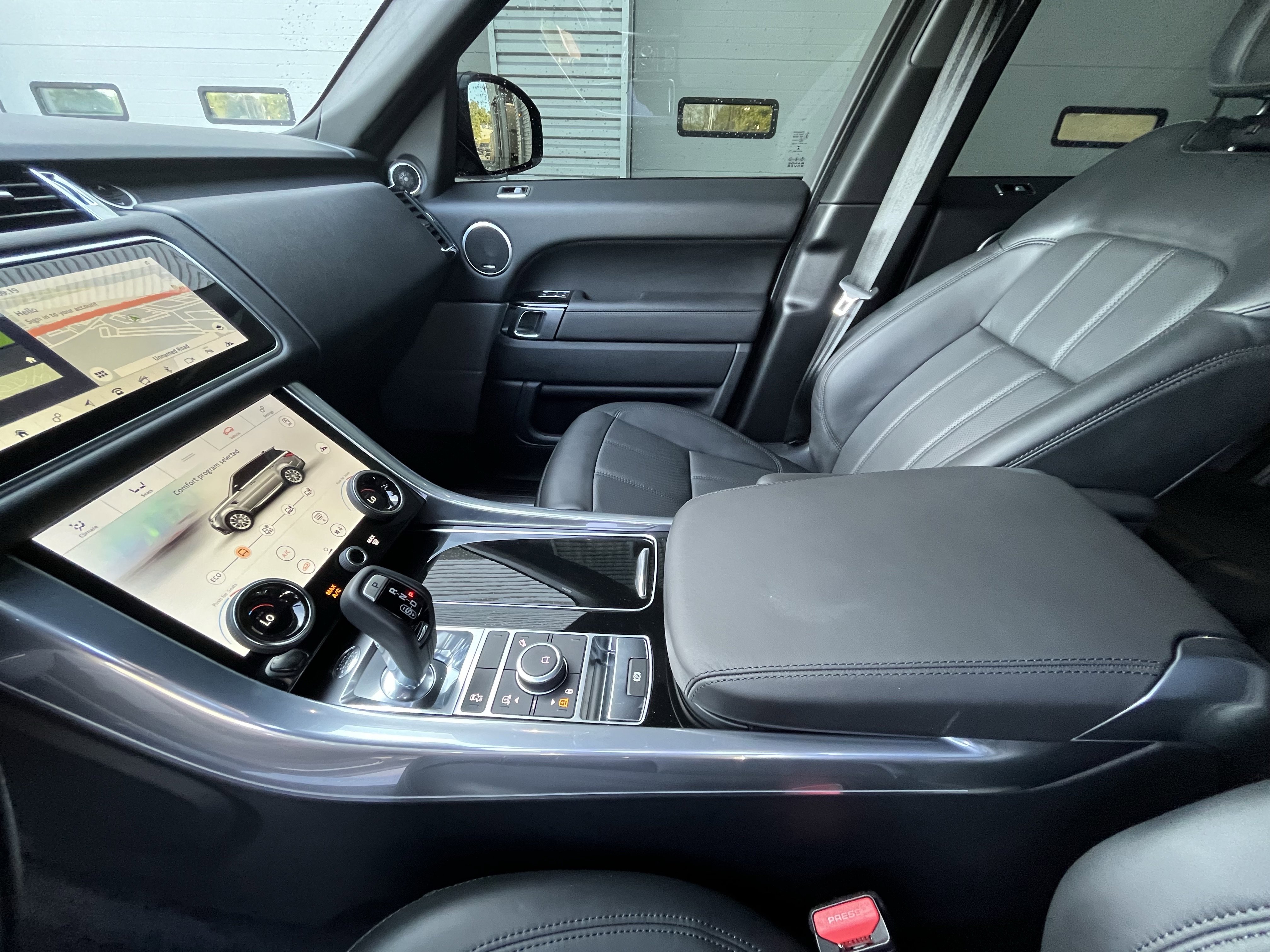 Certified 2022 Land Rover Range Rover Sport HSE Silver Edition image 26