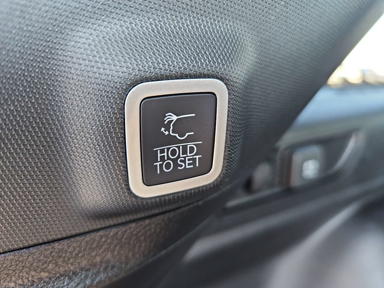 New 2026 Jeep Grand Cherokee Altitude AWD/4WD image 12