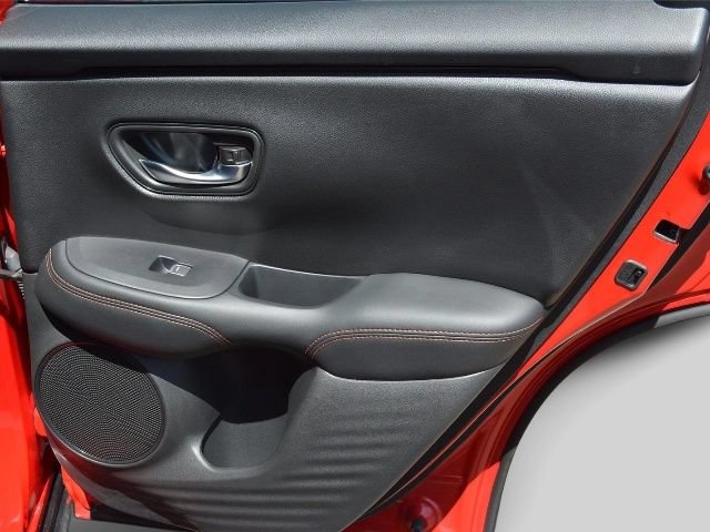 Used 2025 Honda HR-V Sport image 18