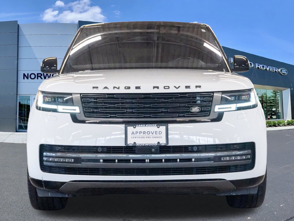 Certified 2023 Land Rover Range Rover SE AWD/4WD image 2