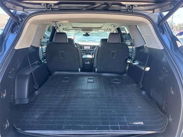 Used 2021 Buick Enclave Avenir w/ Avenir Technology Package image 10