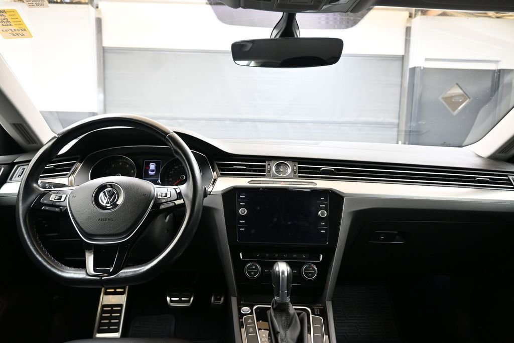 Used 2019 Volkswagen Arteon SE FWD image 22