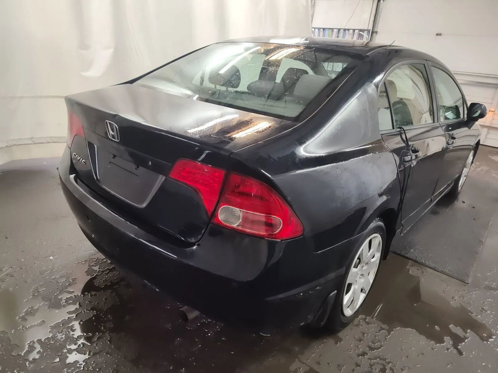 Used 2007 Honda Civic LX image 3