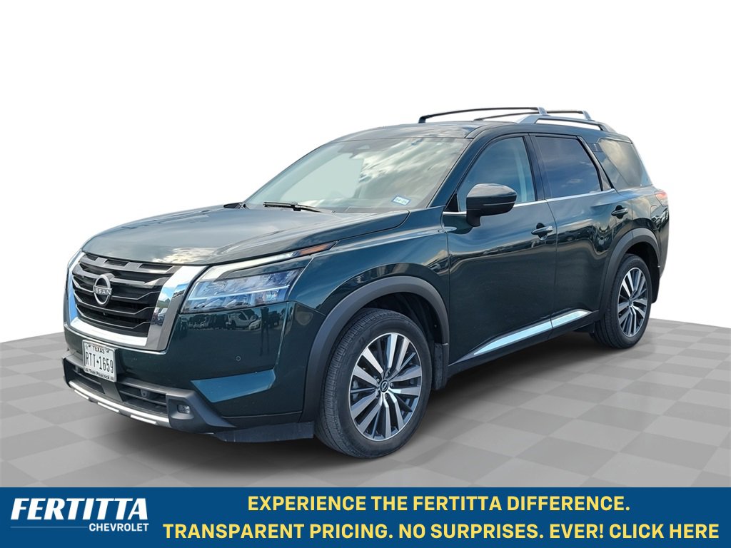 Used 2022 Nissan Pathfinder Platinum w/ Cargo Package