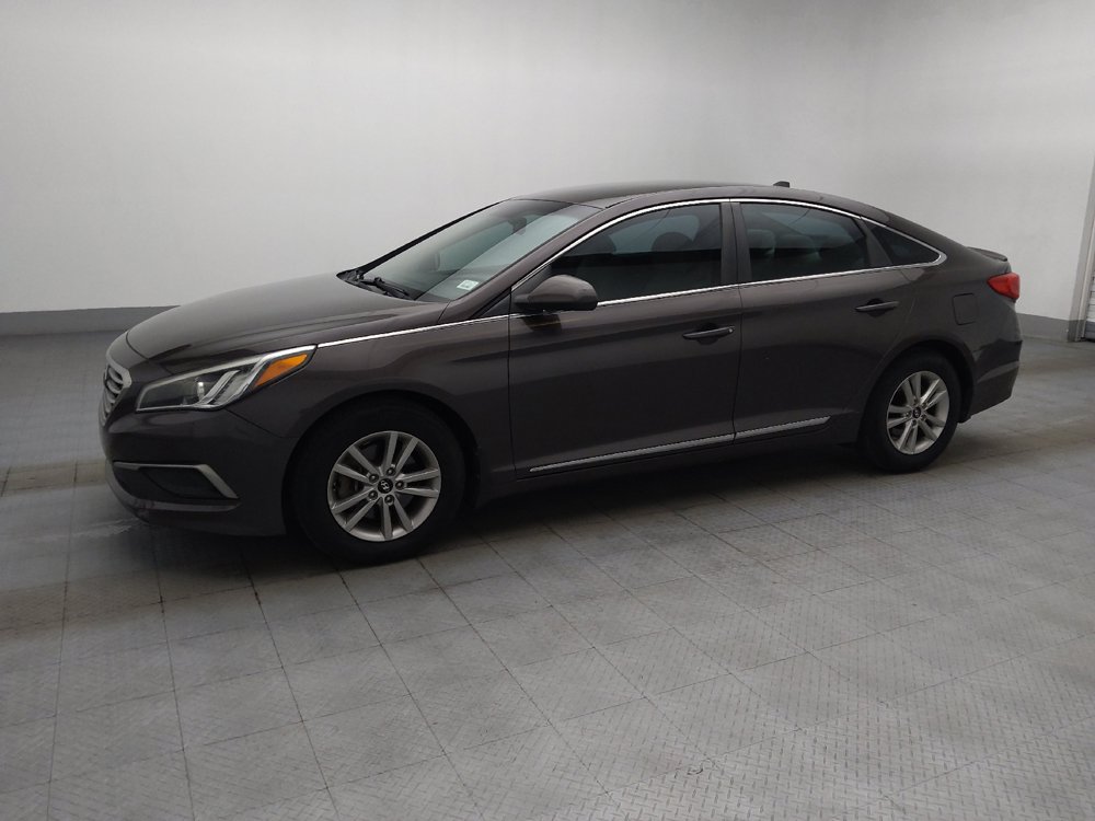Used 2016 Hyundai Sonata SE FWD image 2