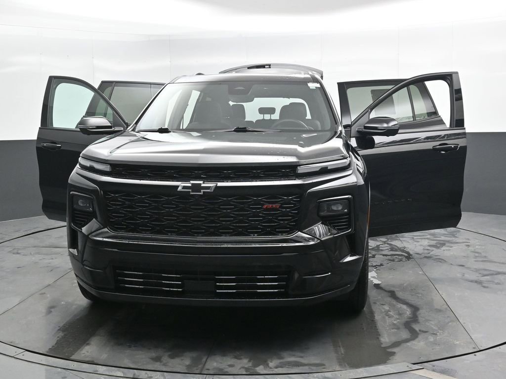 Used 2024 Chevrolet Traverse RS w/ LPO, Floor Liner Package image 54