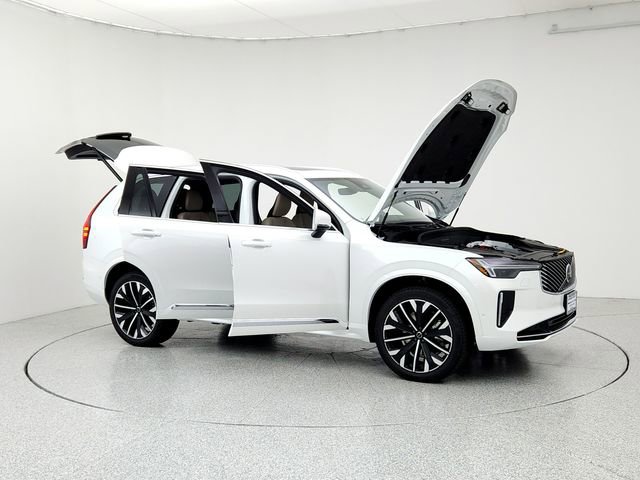 New 2026 Volvo XC90 B6 Plus w/ Protection Package Premier image 10