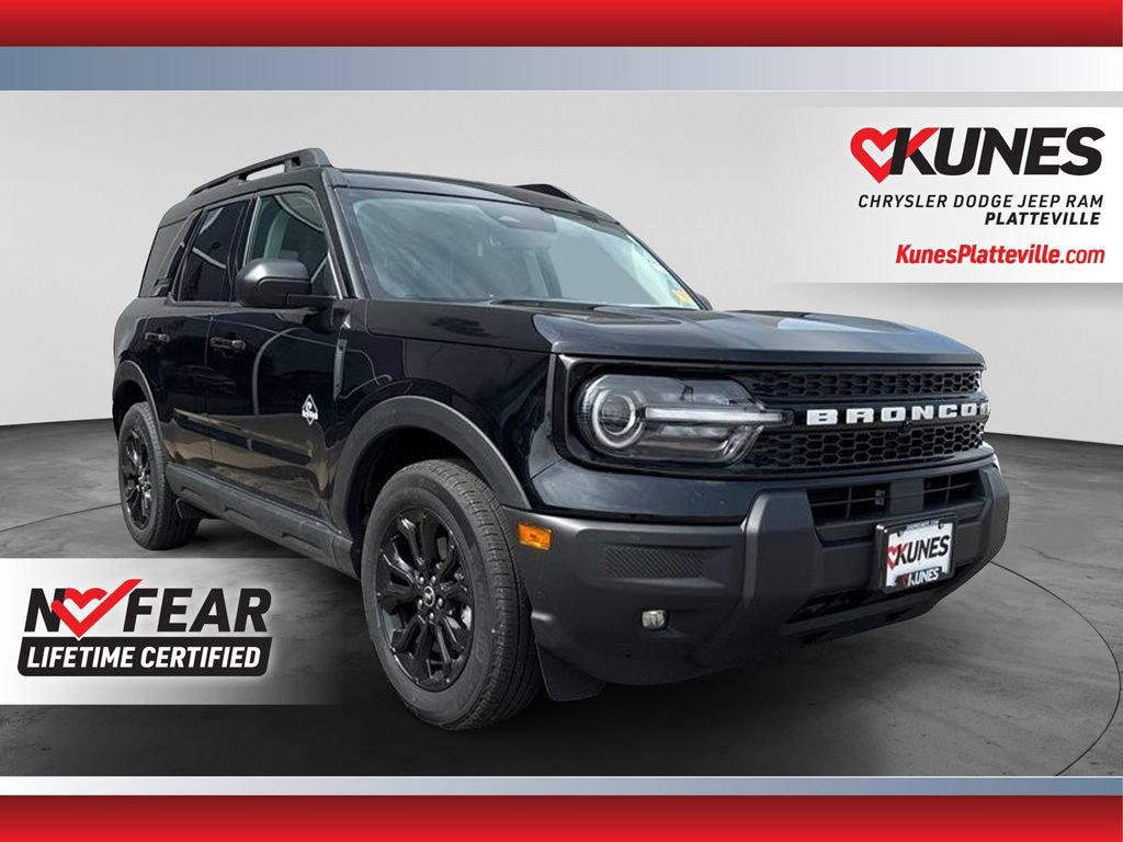 Used 2025 Ford Bronco Sport Outer Banks AWD/4WD image 1