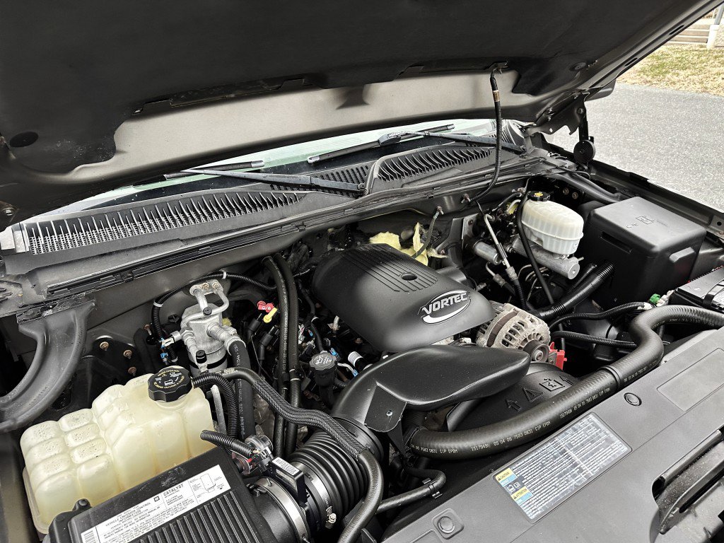 Used 2006 Chevrolet Silverado 3500 Work Truck w/ Snow Plow Prep Package image 35