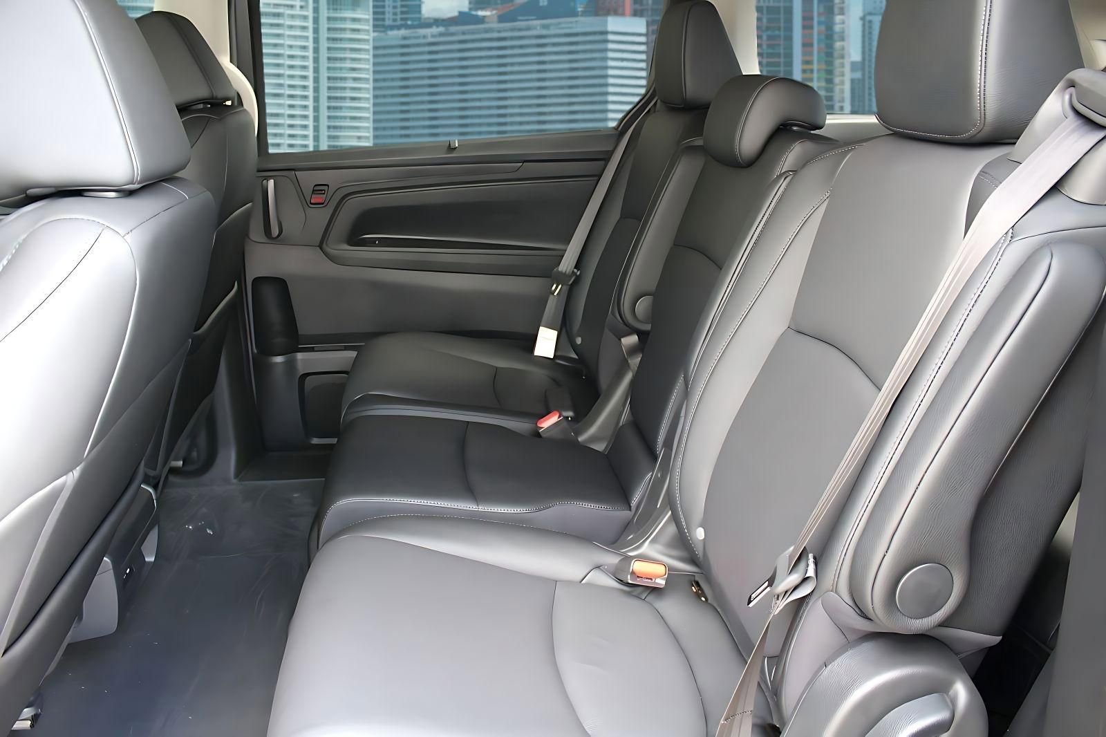 New 2026 Honda Odyssey EX-L image 17