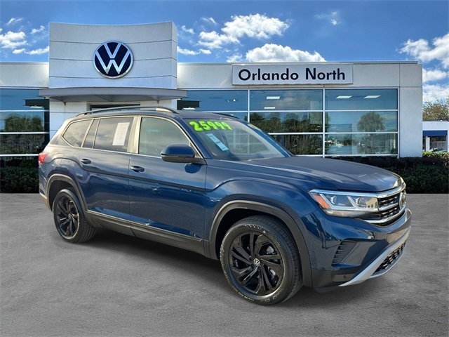 Used 2022 Volkswagen Atlas SE w/ Black Wheel Package image 1