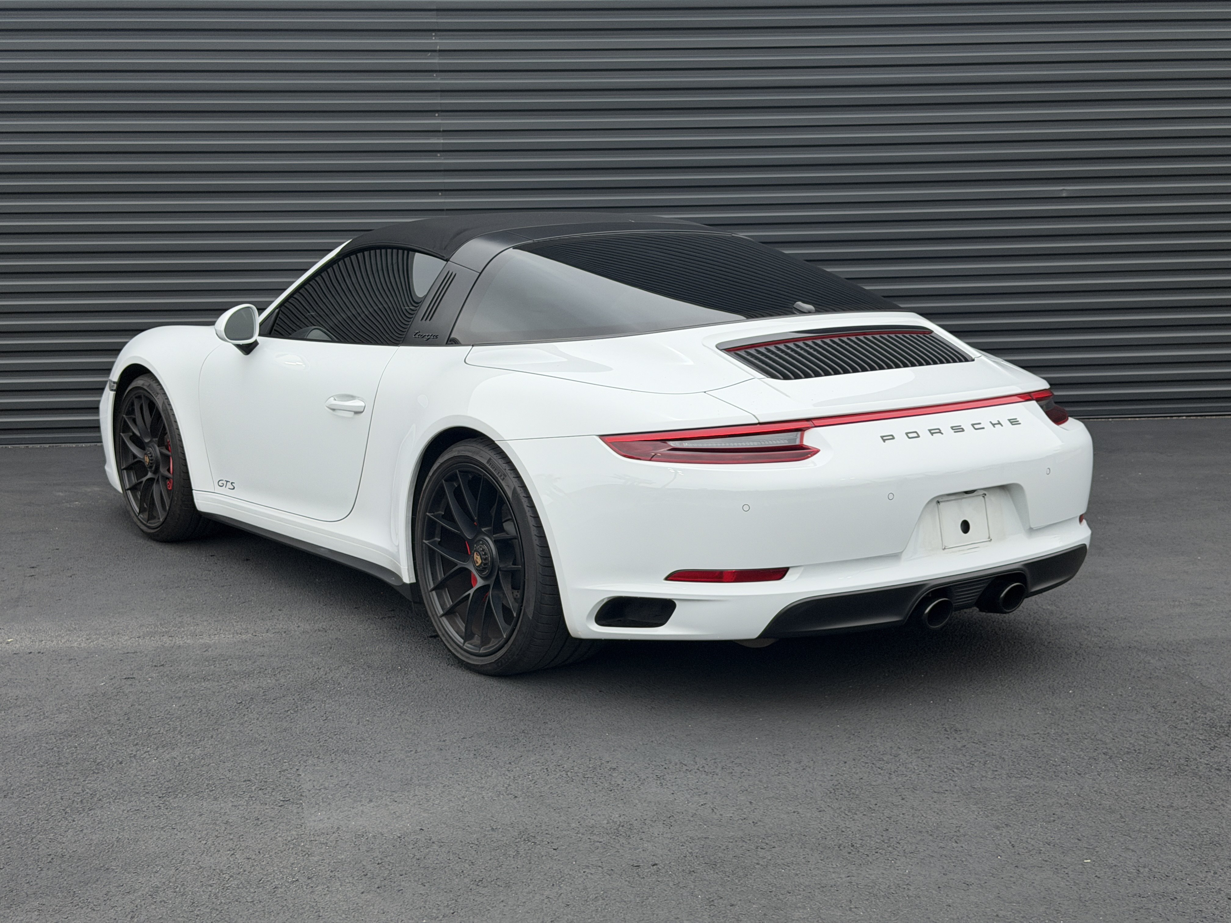 Used 2018 Porsche 911 Targa 4 GTS AWD/4WD image 3