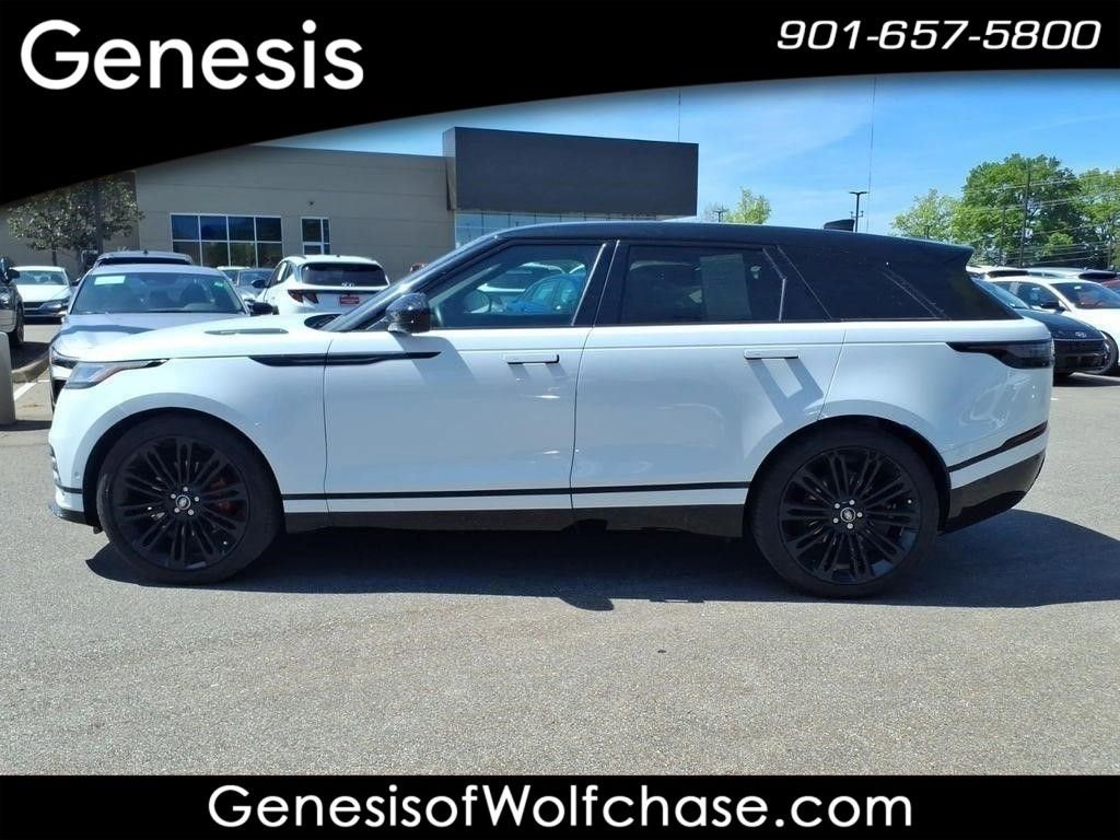 Used 2025 Land Rover Range Rover Velar Dynamic SE AWD/4WD image 2