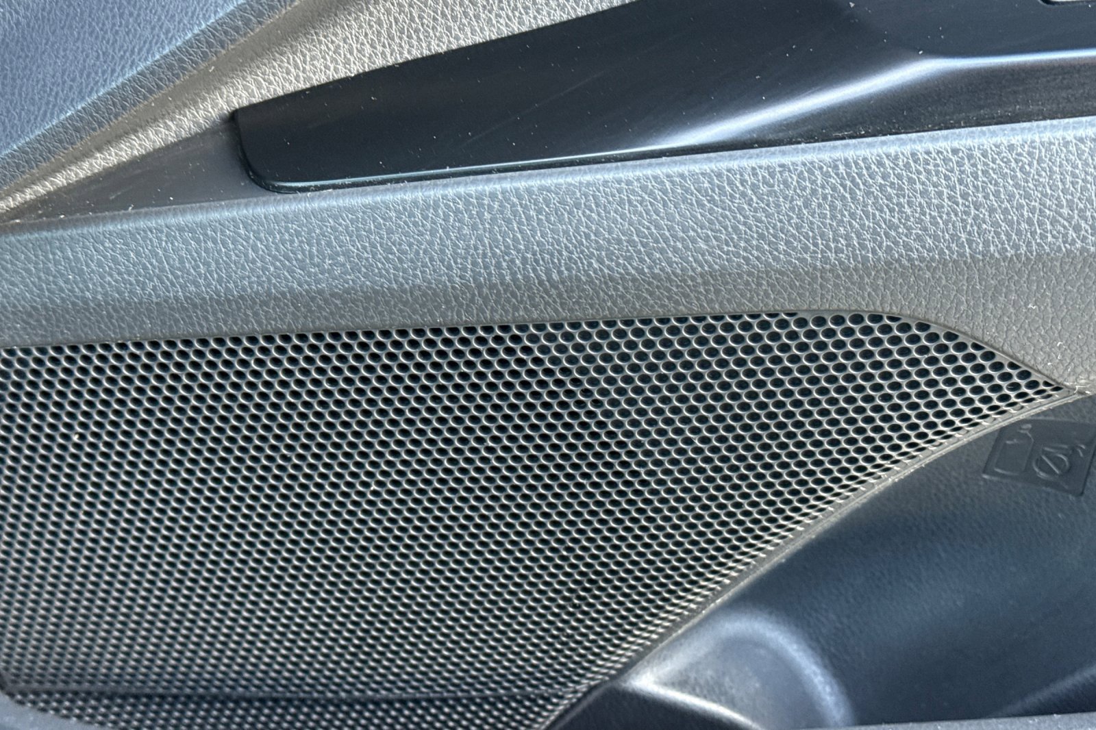 Used 2025 Toyota Camry LE image 21