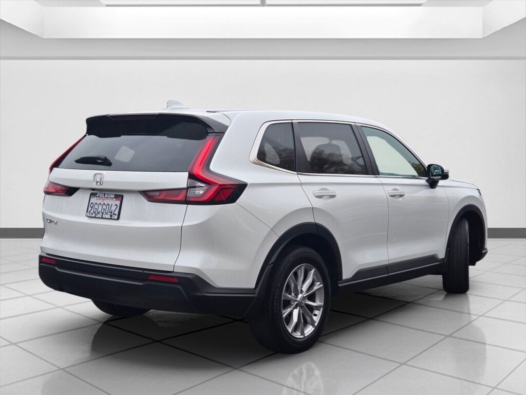 Used 2023 Honda CR-V EX image 5