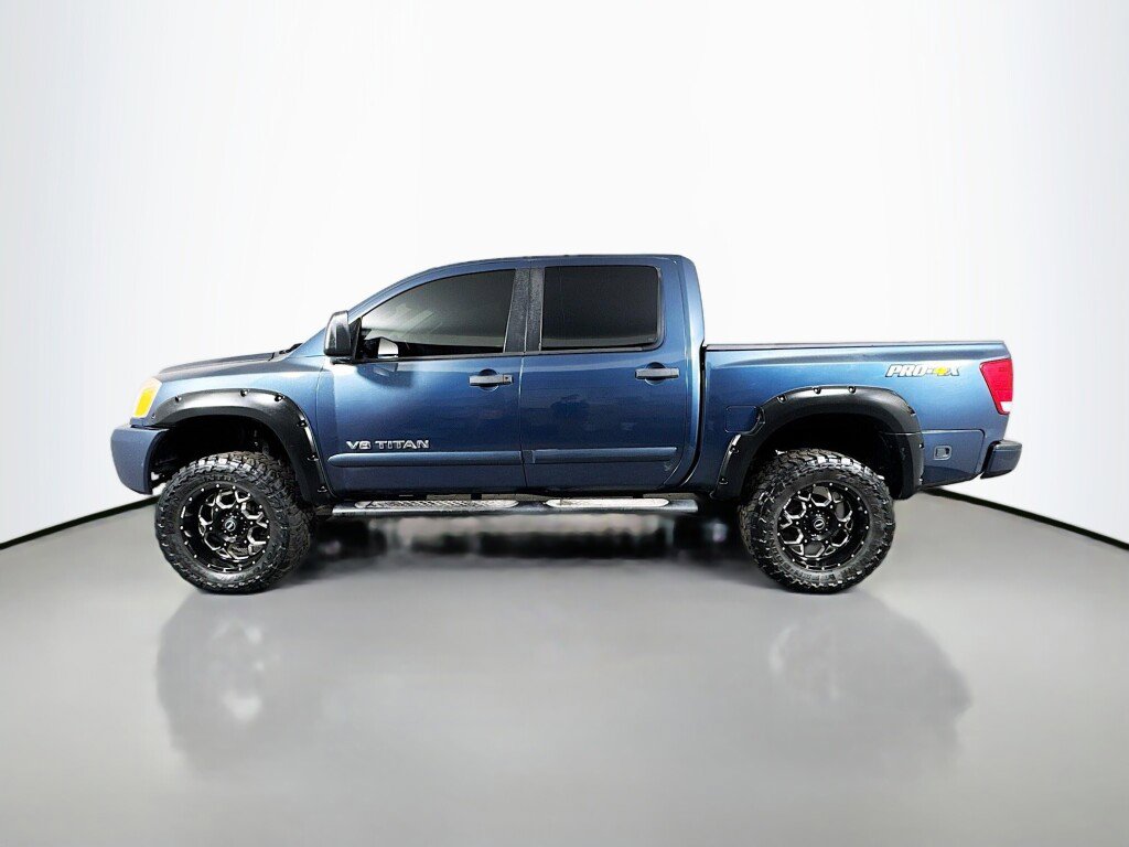 Used 2014 Nissan Titan PRO-4X AWD/4WD image 2