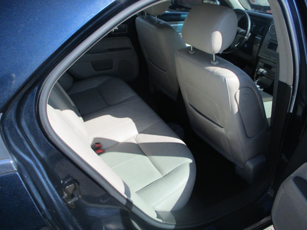 Used 2008 Lincoln MKZ FWD image 8