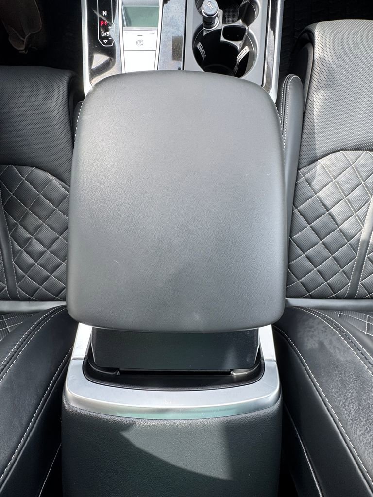 Used 2022 Audi SQ8 Prestige w/ Prestige Package AWD/4WD image 28
