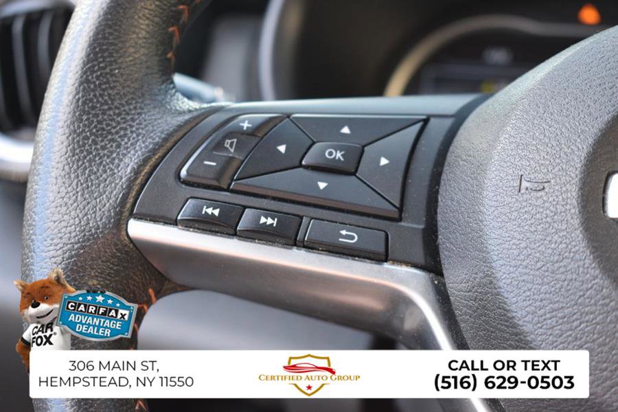 Used 2020 Nissan Kicks SR FWD image 16