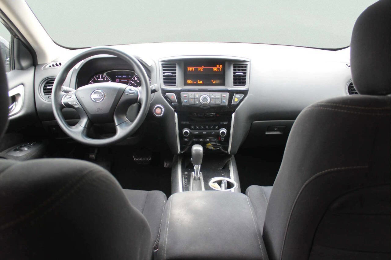 Used 2013 Nissan Pathfinder S image 8