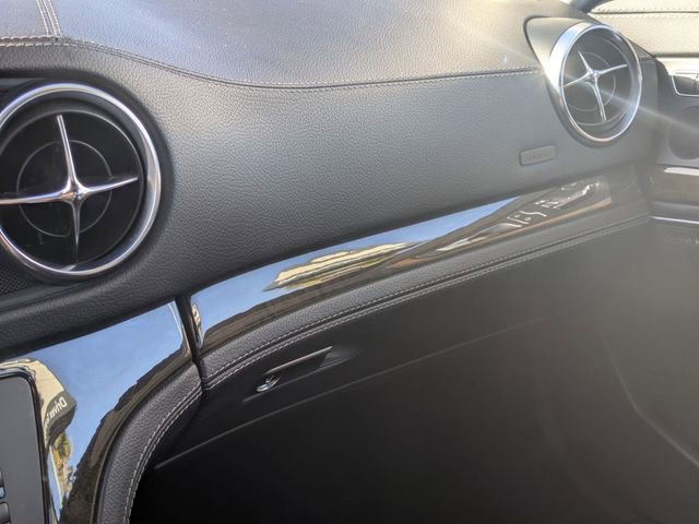 Used 2013 Mercedes-Benz SL 550 image 21
