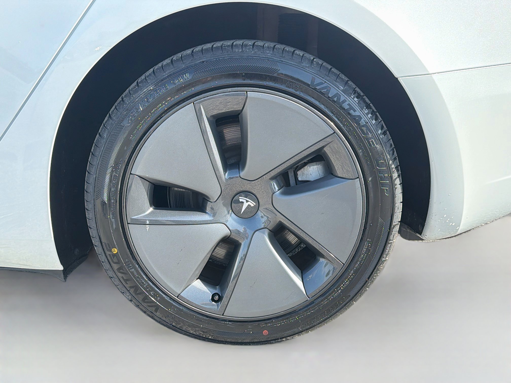 Used 2023 Tesla Model 3 Standard Range RWD image 42