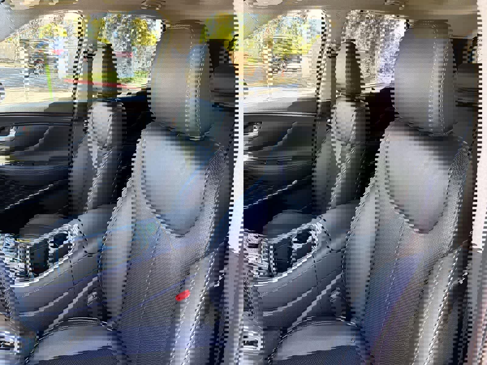 Used 2021 Hyundai Santa Fe Limited image 28