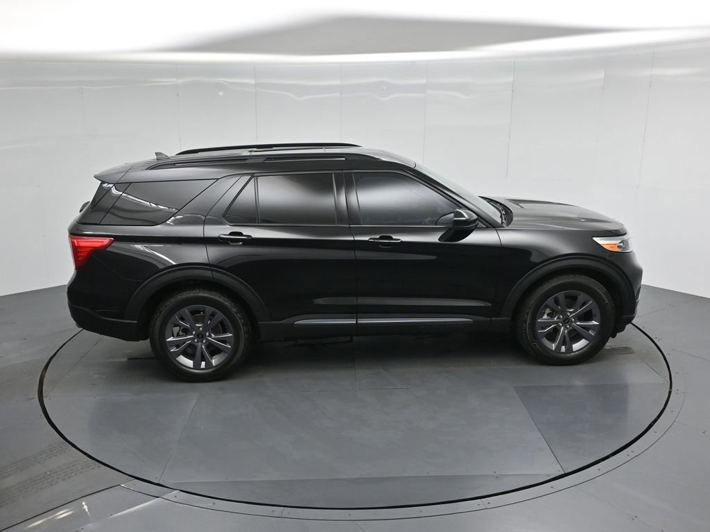 Certified 2023 Ford Explorer XLT w/ Equipment Group 202A image 46