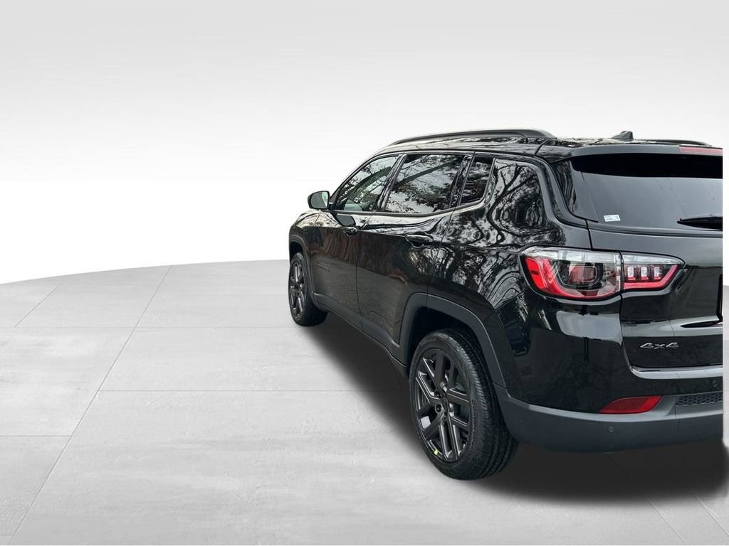 New 2026 Jeep Compass Limited image 4