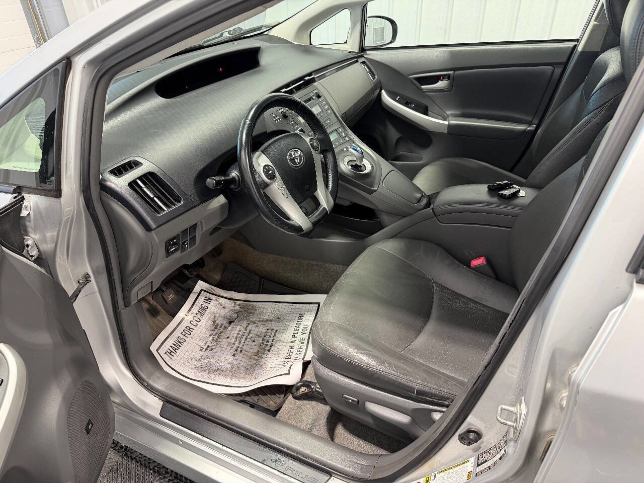 Used 2010 Toyota Prius Five image 9