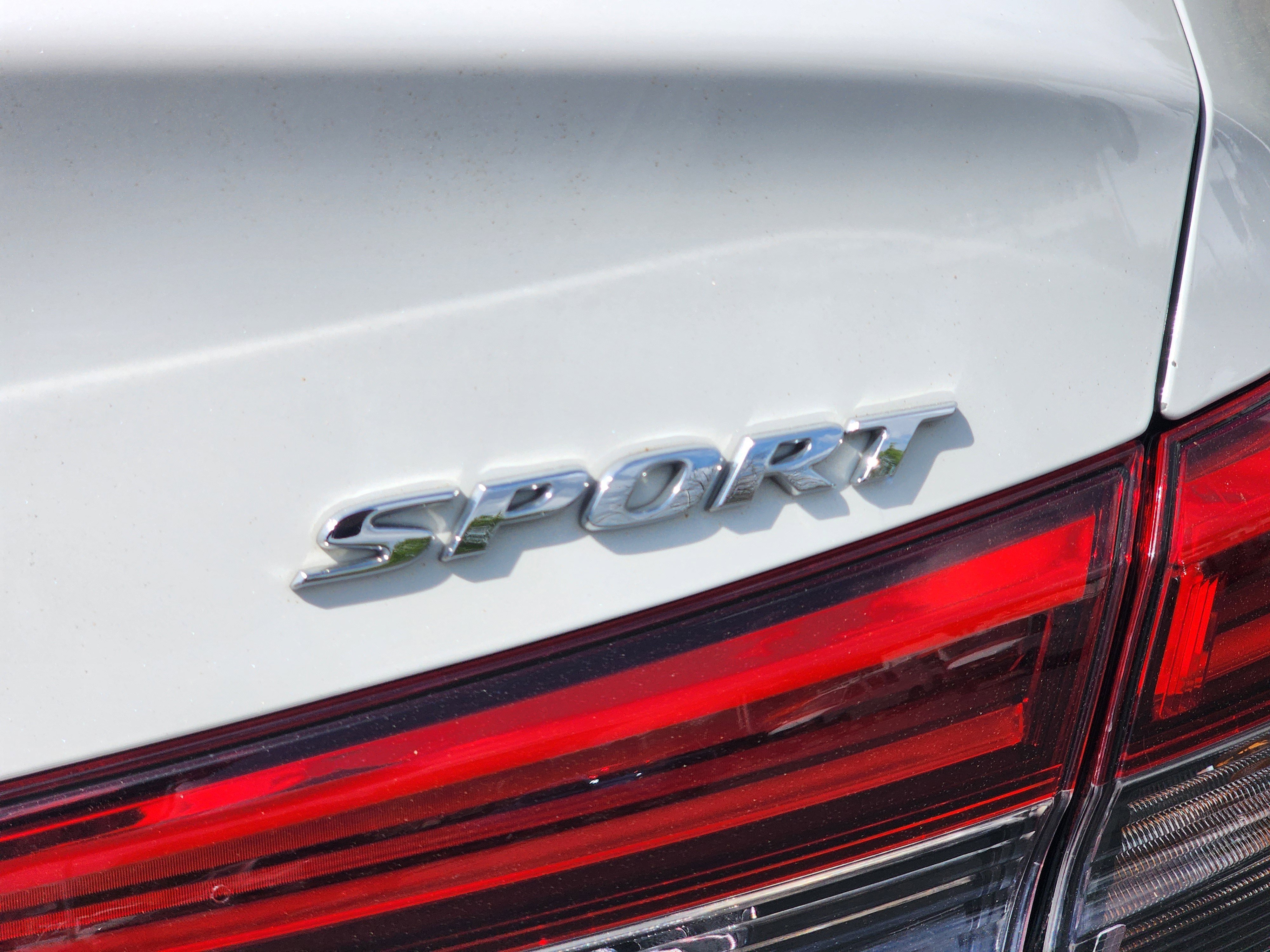 Used 2024 Honda Civic Sport image 11