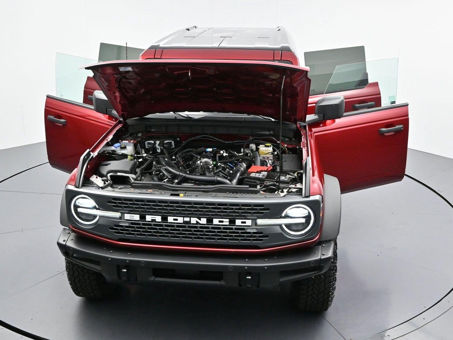 Used 2026 Ford Bronco Badlands AWD/4WD image 42