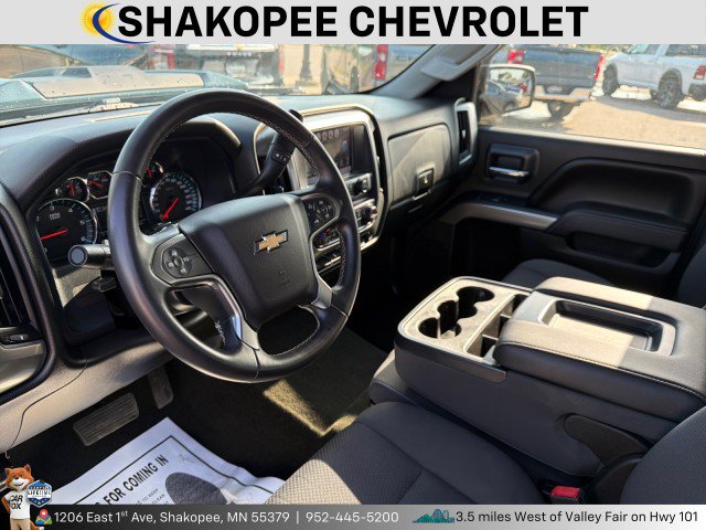 Used 2017 Chevrolet Silverado 1500 LT w/ All Star Edition AWD/4WD image 5
