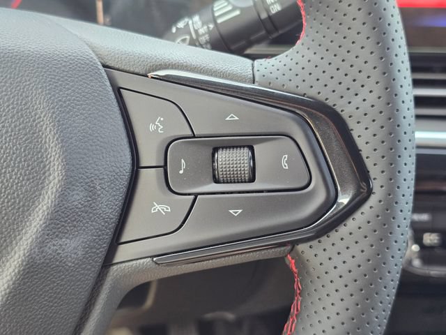 New 2026 Chevrolet Trax RS FWD image 28