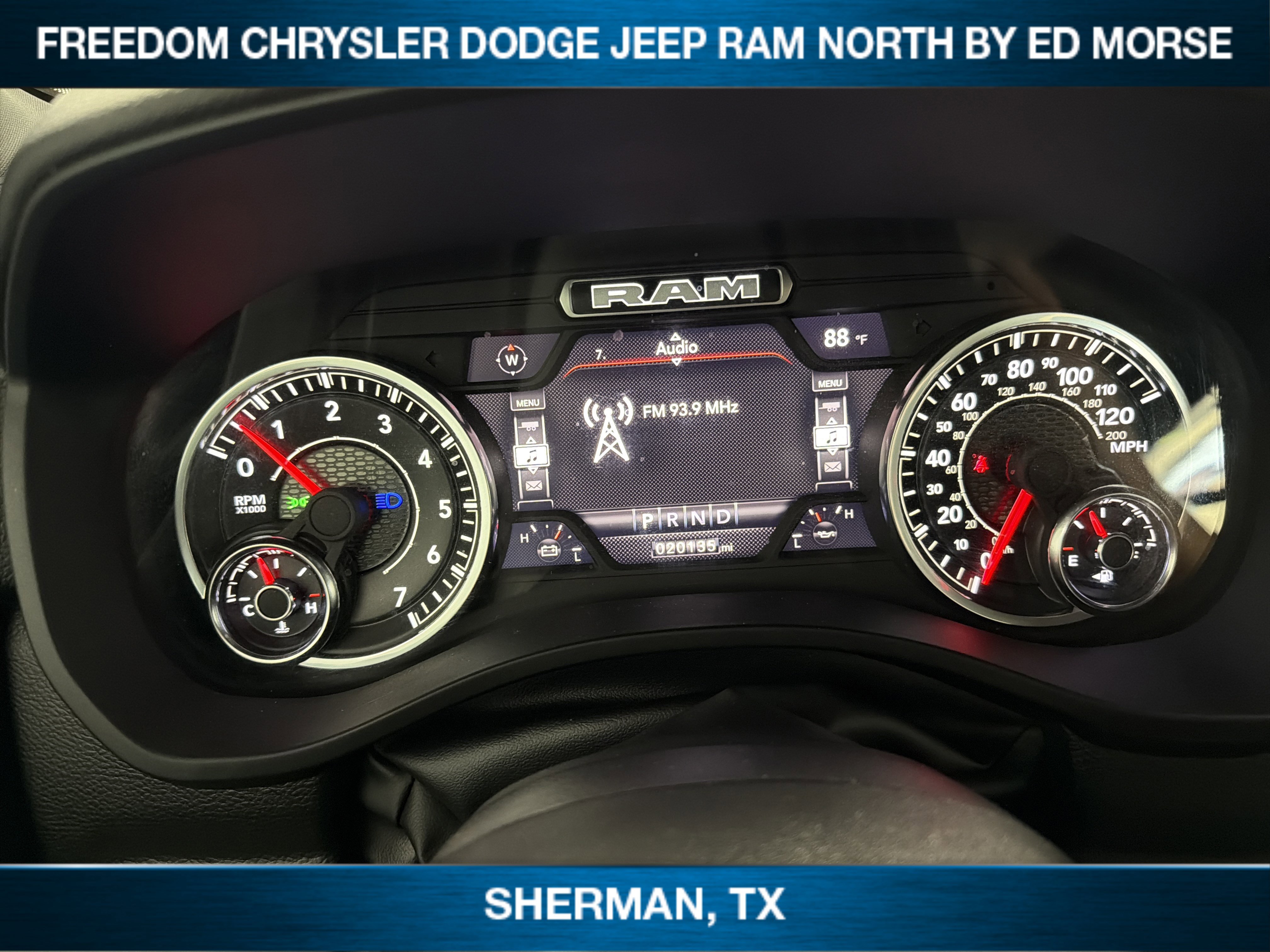 Used 2023 RAM 1500 Lone Star AWD/4WD image 12