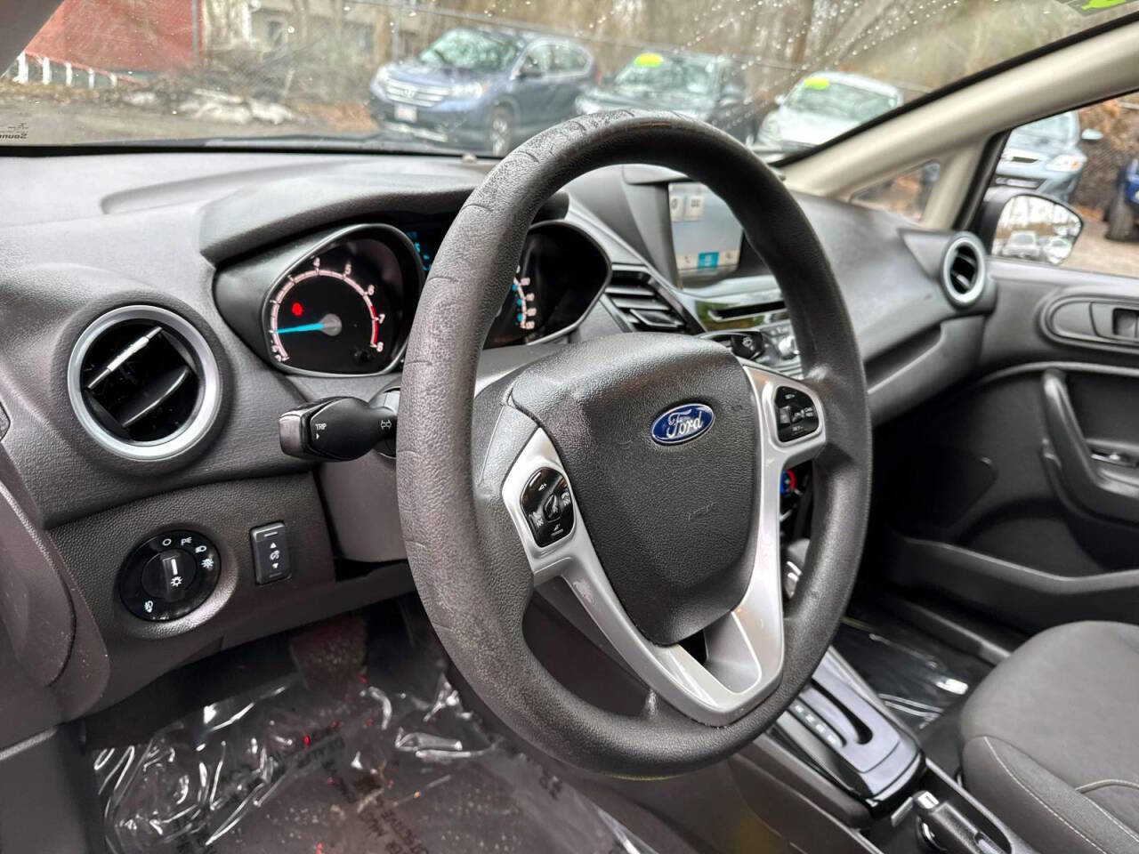 Used 2019 Ford Fiesta SE w/ Equipment Group 201A image 15