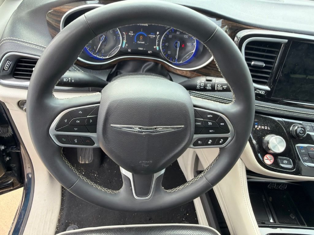 Used 2024 Chrysler Pacifica Limited FWD image 20