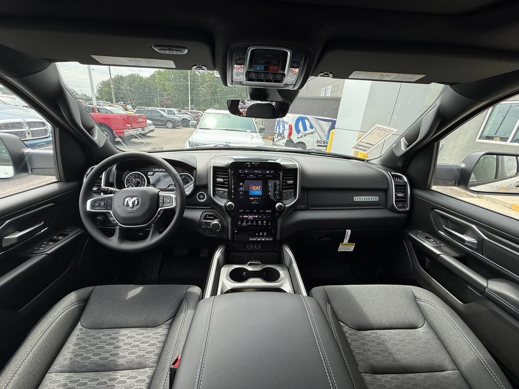 New 2026 RAM 1500 Big Horn AWD/4WD image 7
