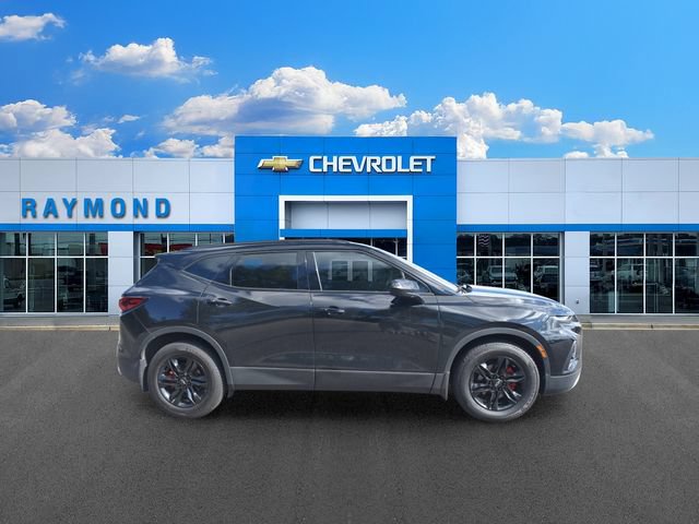 Used 2021 Chevrolet Blazer LT w/ Sound & Technology Package AWD/4WD image 2