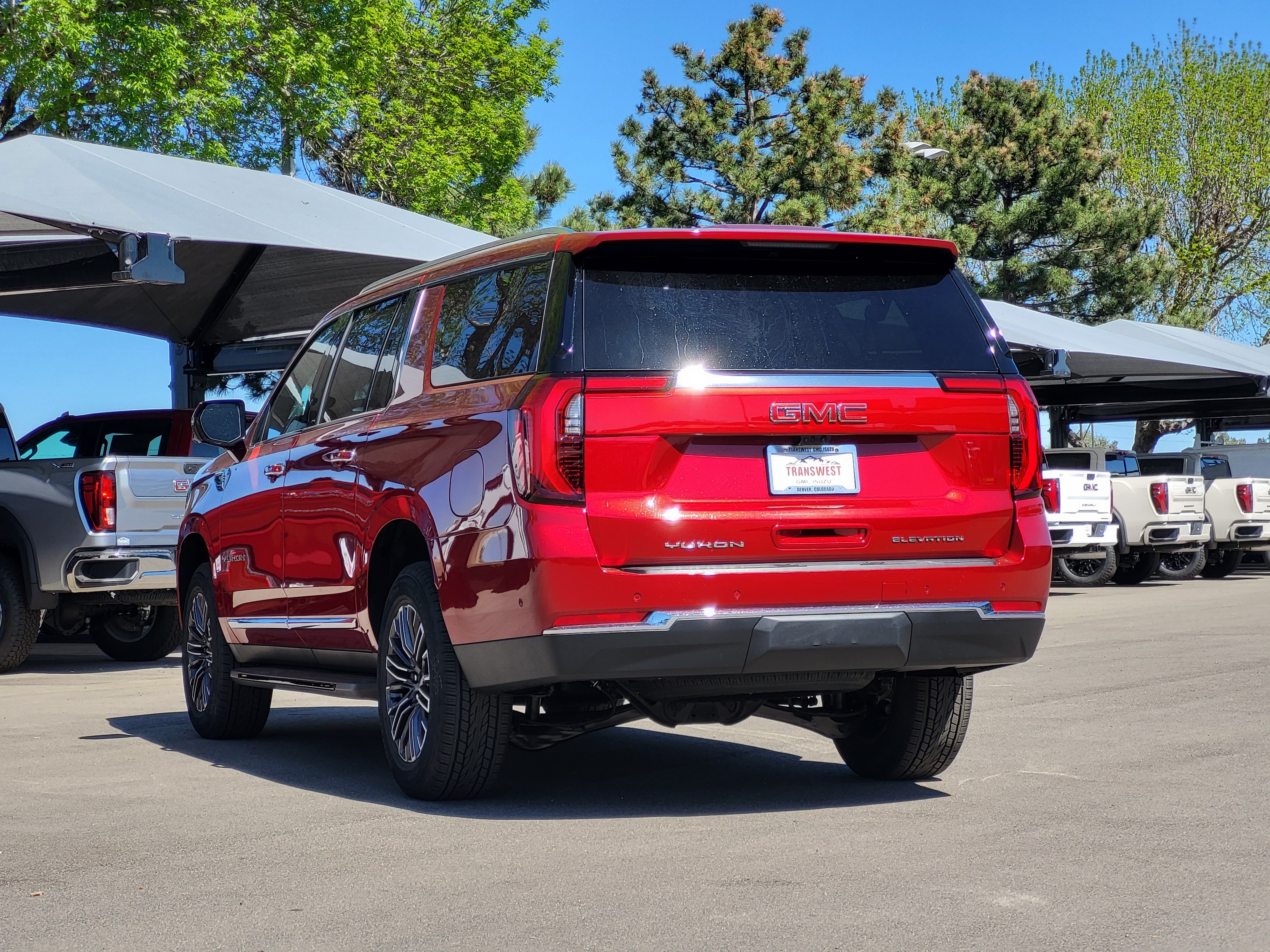 New 2026 GMC Yukon XL Elevation w/ Elevation Premium Package AWD/4WD image 5