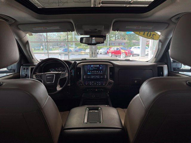 Used 2017 GMC Sierra 3500 Denali w/ Duramax Plus Package AWD/4WD image 17